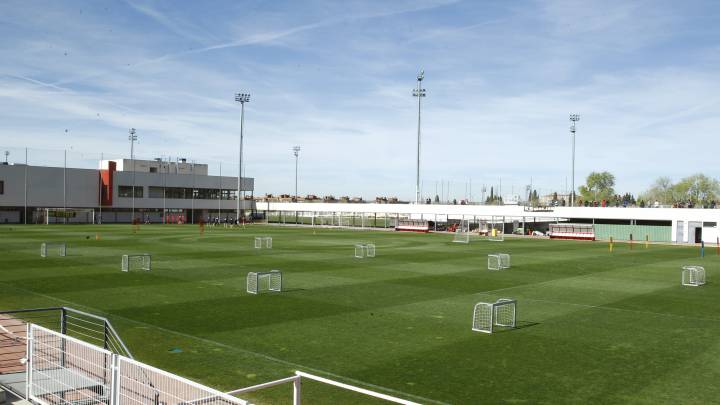 Las instalaciones de la Ciudad Deportiva del rayo vacías.