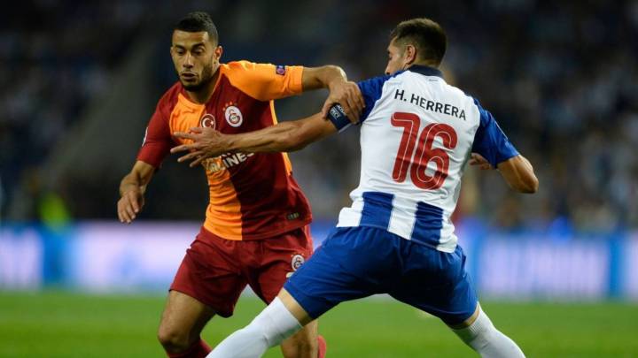 El Betis y el Sevilla se habrían interesado en el marroquí del Galatasaray Younes Belhanda, según desvela su representante. También el Mónaco y en Arabia.