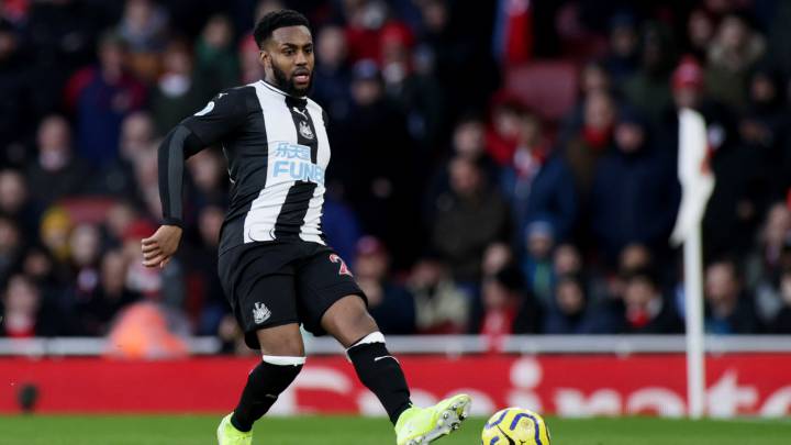 Soccer Football - Premier League - Arsenal v Newcastle United - Emirates Stadium, London, Britain - February 16, 2020 Newcastle United's Danny Rose in action REUTERS/Eddie Keogh EDITORIAL USE ONLY. No use with unauthorized audio, video, data, fixture lists, club/league logos or "live" services. Online in-match use limited to 75 images, no video emulation. No use in betting, games or single club/league/player publications. Please contact your account representative for further details.