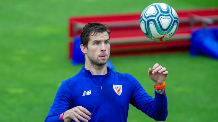 Iñigo Martínez: "Ojalá llegue el momento de marcar un gol en la final de Copa"