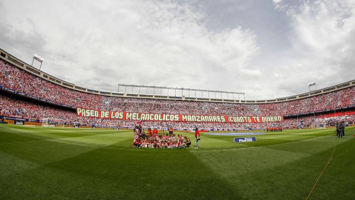 Panorámica general del Calderón en el Atletico-Athletic de su despedida. Hoy hace tres años.