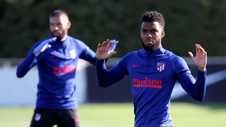 Simeone no se rinde con Lemar y el Atlético no quiere venderle.