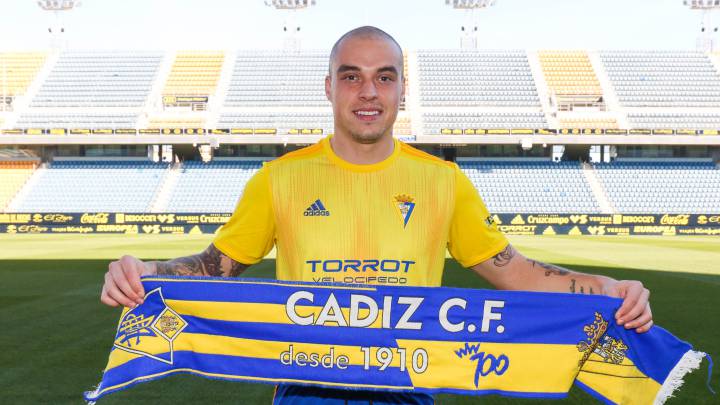 Pombo: "El Carranza y La Romareda no se pueden comparar con ningún estadio"