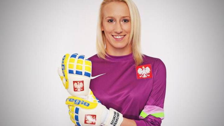 Katarzyna Kiedrzynek con la selección polaca.