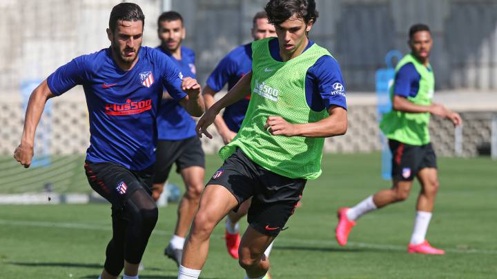João Félix: lesión de rodilla, pero podría estar ante Osasuna.
