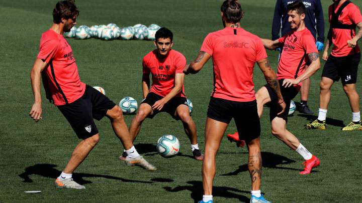 Banega, Ocampos, De Jong
y el Mudo vuelven al grupo