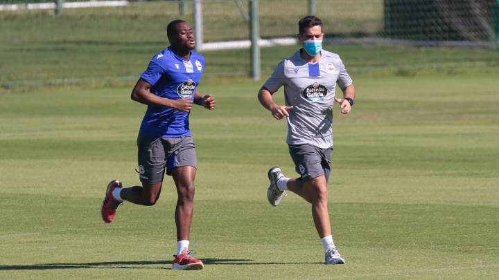 Mujaid en un entrenamiento con el Deportivo