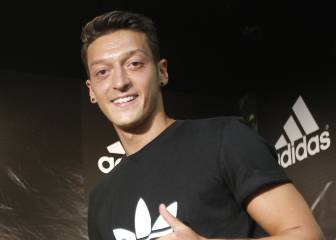 Adidas abandona a Özil