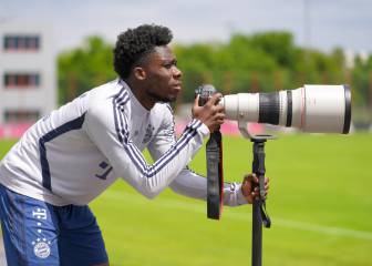 Davies también se atreve con la fotografía