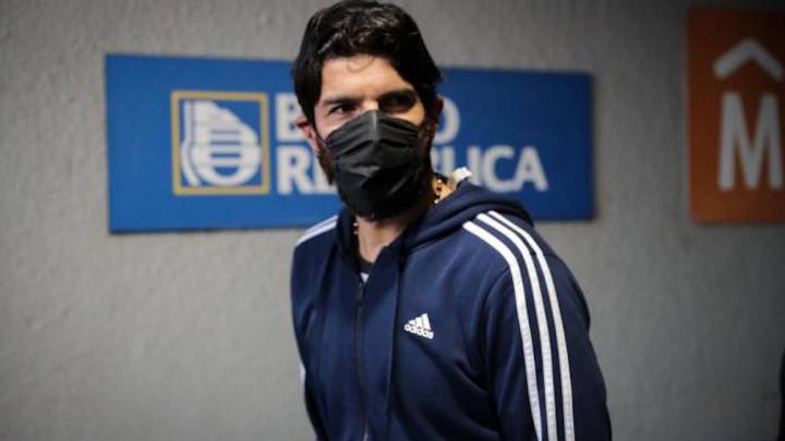Abreu y la dura vuelta al fútbol en Uruguay tras la pandemia