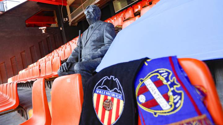 Estatura en Mestalla que simboliza el sentimiento de la afición.