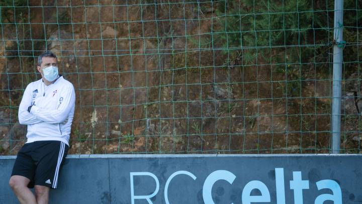 Óscar García, durante un entrenamiento del Celta en las instalaciones de A Madroa.