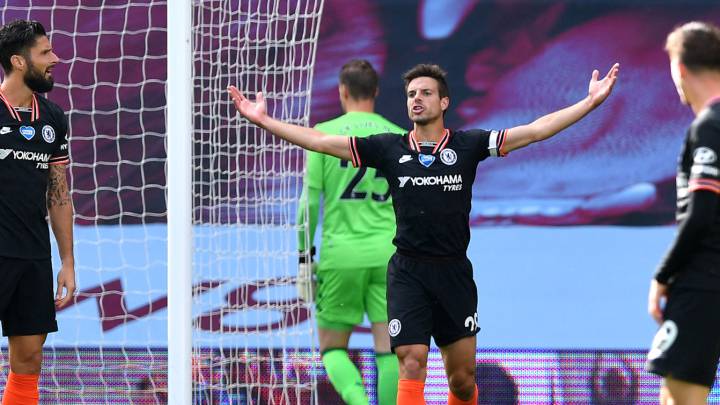 Azpilicueta hace magia en dos minutos para que el Chelsea gane