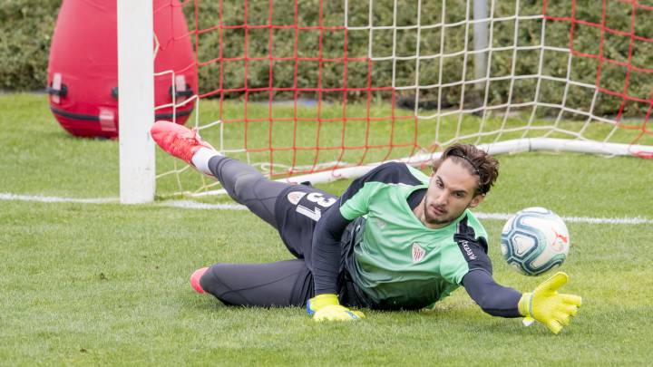 Gaizka Garitano se lleva a tres porteros al Camp Nou