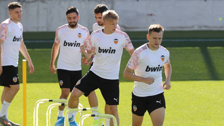 Las rotaciones que medita Celades frente al Eibar