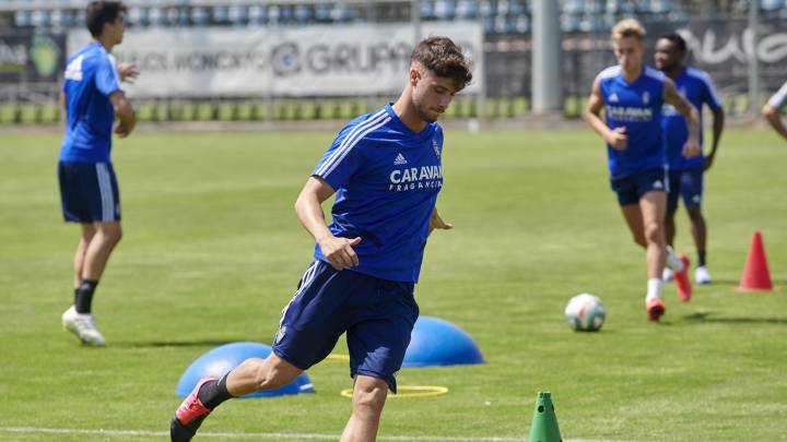 Puado, Vigaray y James apuran sus opciones para el derbi aragonés