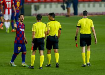 VAR indignation continues but Barcelona remain calm