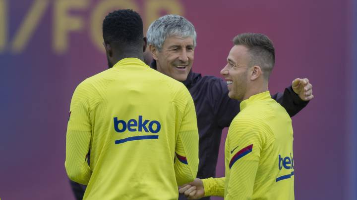 Barcelona: Setién meets Arthur before training ahead of mooted Juventus move