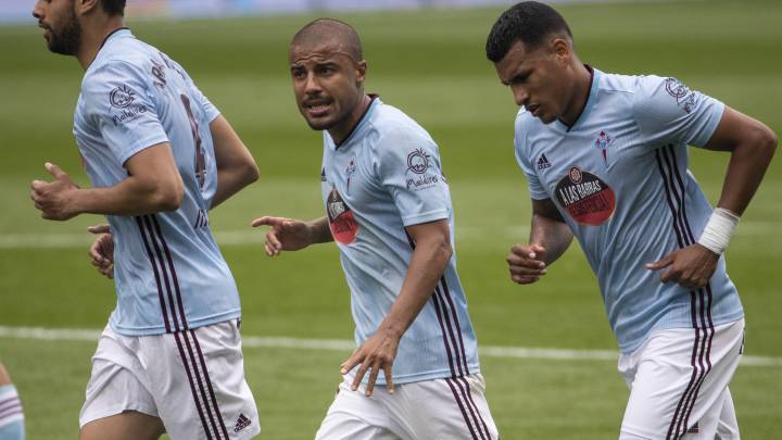 Rafinha Alcántara y Jeison Murillo durante el último partido en Balaídos ante el Alavés