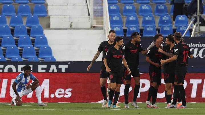 1x1 del Sevilla: Como un paso de Triana, de frente y paso atrás