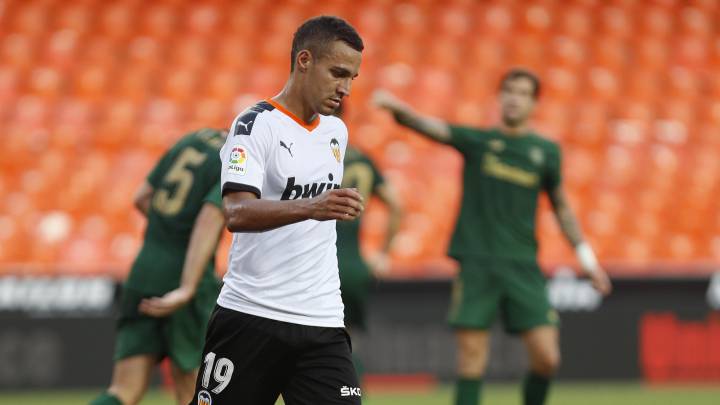 Otro golpe al Valencia: Rodrigo, lesionado de los ligamentos