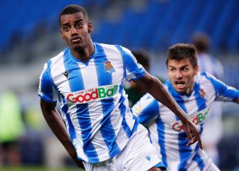 La Real recupera la senda de su fútbol y sentencia al Espanyol