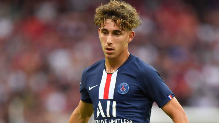 El Saint-Étienne cierra el fichaje de Aouchiche tras dejar el PSG