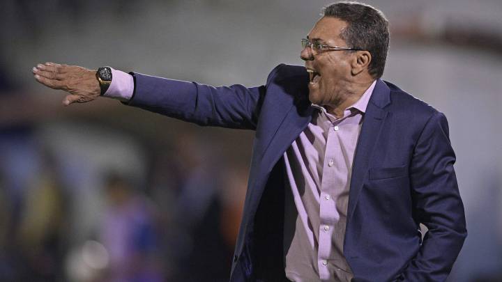 El técnico Vanderlei Luxemburgo da positivo en COVID-19