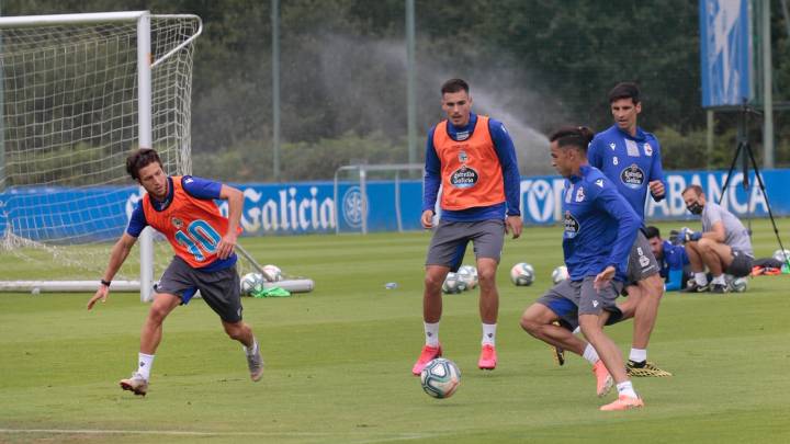 Keko Gontán y Hugo Vallejo durante el entrenamiento del Deportivo.