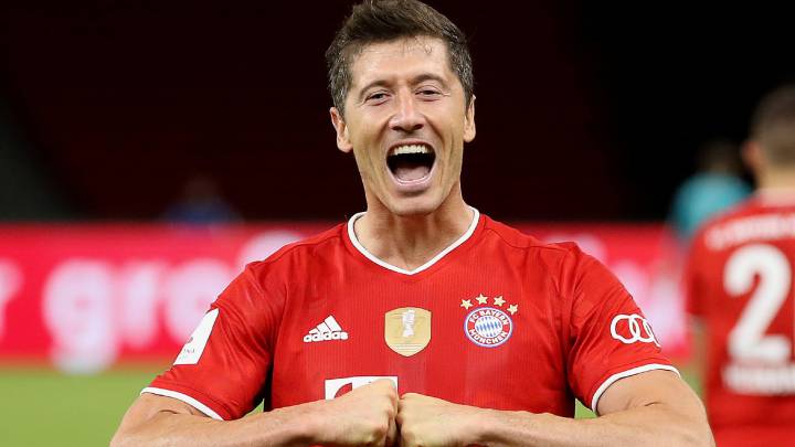Los jugadores alemanes eligen a Lewandowski mejor jugador