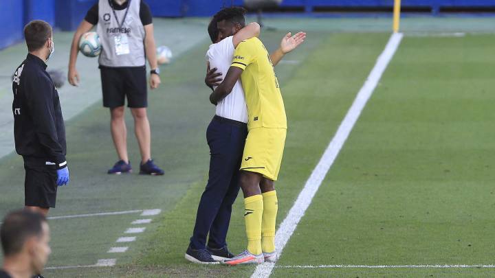Abrazo con sabor a despedida