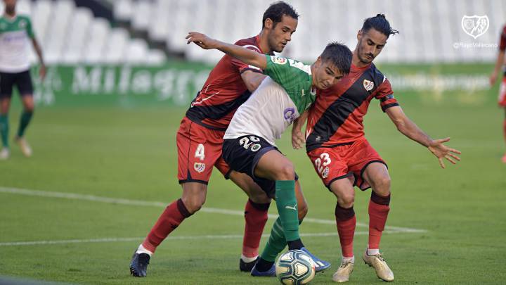 Racing - Rayo Vallecano en directo: LaLiga SmartBank, en vivo