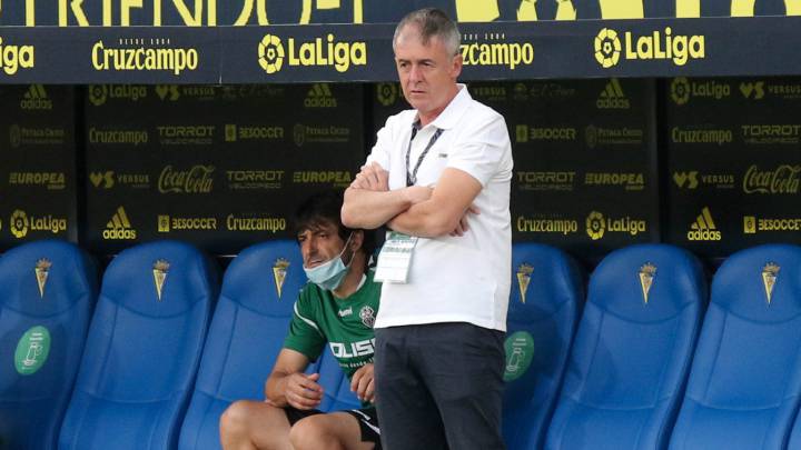 Lucas Alcaraz seguirá en el Alba