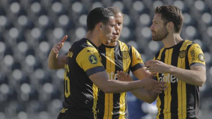 El Peñarol de Forlán gana en el amistoso previo al Apertura