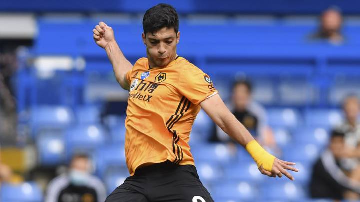 Raúl Jiménez tiene un motivo más para salir de los Wolves