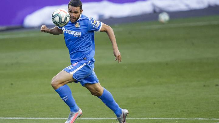 China y el Sporting tientan a Jorge Molina