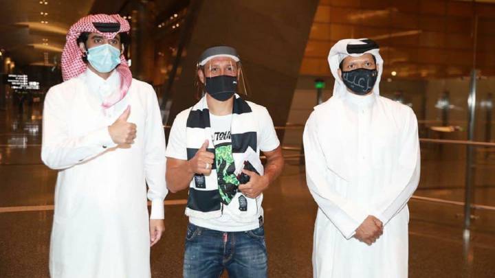 Cazorla ya está en Qatar