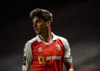Barcelona reject €60m Premier League offer for Trincão