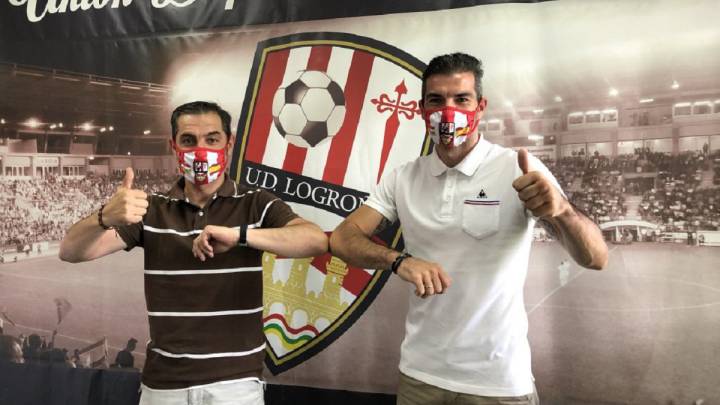 Iñaki Sáenz, primera renovación de la UD Logroñés para la Liga Smart
Bank