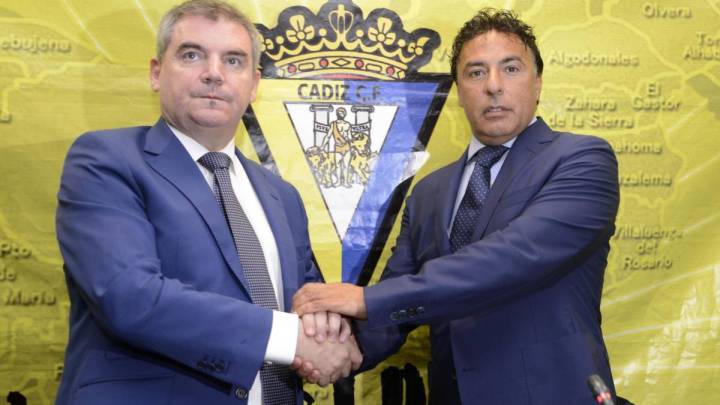 Manuel Vizcaíno: “El señor Pina sigue faltando a la verdad”