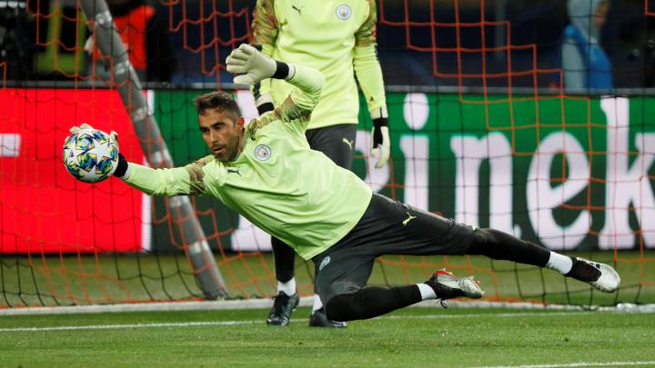 El Betis negocia la llegada de Claudio Bravo para su portería