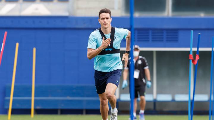 Bernardo Espinosa.