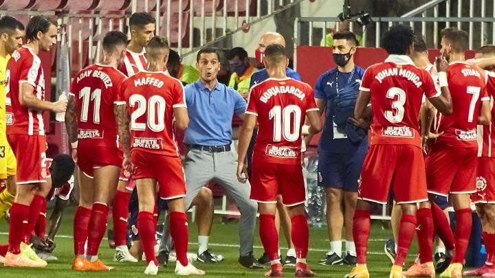 Francisco cumplirá su contrato; el futuro de Stuani, en el aire