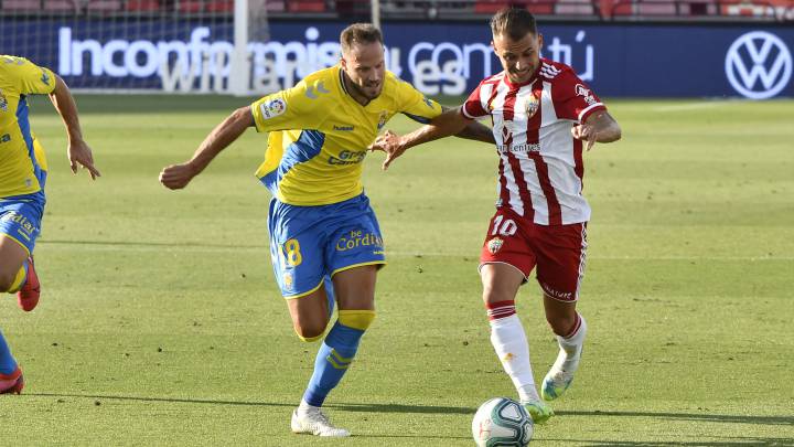 17/06/20 PARTIDO SEGUNDA DIVISION CORONAVIRUS COVID19 ALMERIA - LA PALMAS JAVI CASTELLANO FRAN VILLALBA