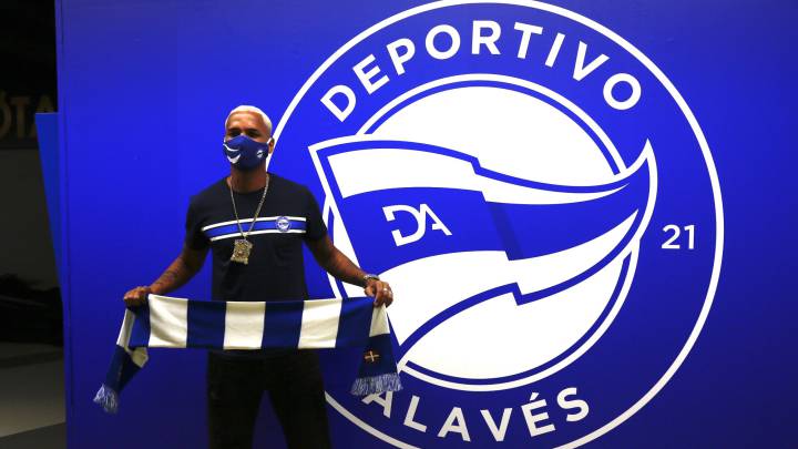 Deyverson: "Lo mío con el Alavés no es cariño, amo a este club"