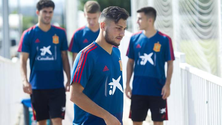 Óscar, durante una concentración de la Sub-21.