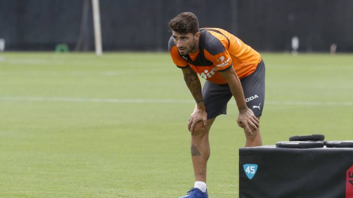 El Valencia, a expensas de movimientos en el lateral derecho