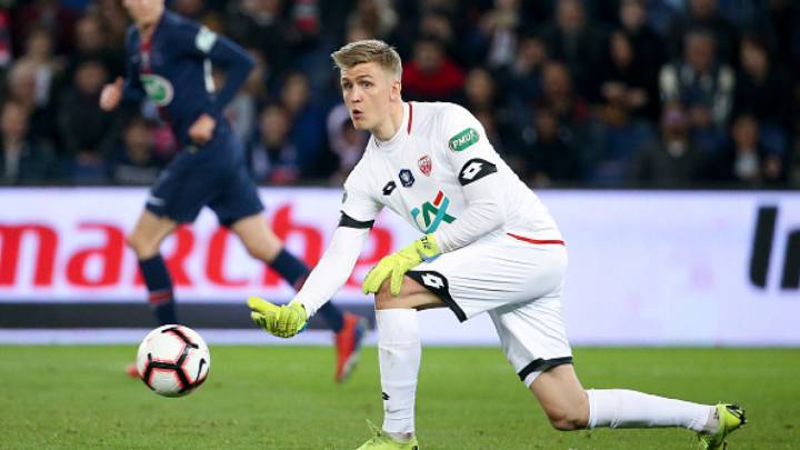 Los tuits contra Wenger que pueden arruinar el último fichaje del Arsenal