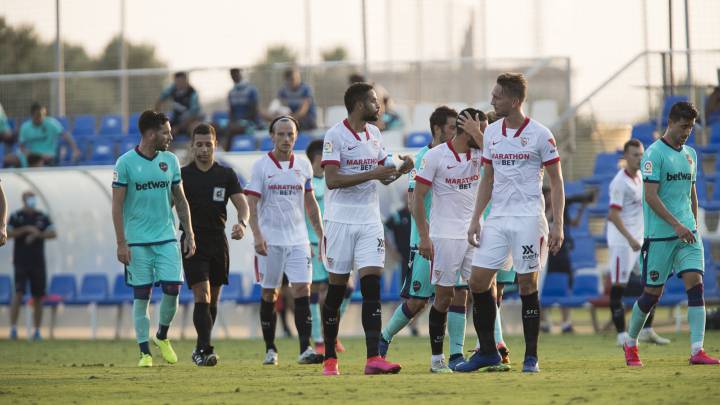 El Sevilla suma siete meses sin perder y ni siquiera el Levante en un amistoso pudo romper esa serie que se inició tras caer ante el Celta de Vigo.