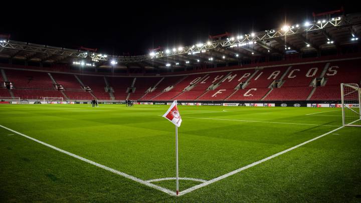FIFA y UEFA advierten sobre una exclusión del fútbol griego